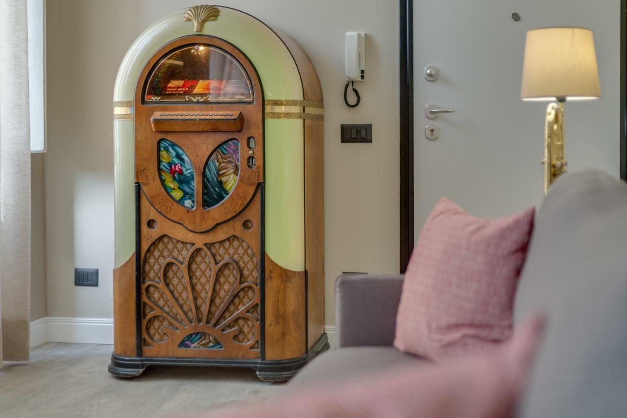 Cherubini Palace Thematic Apartment Floransa Dış mekan fotoğraf